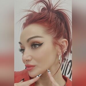 Meet your Posher, Marti ann